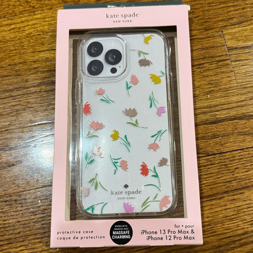 NWT Kate spade phone case